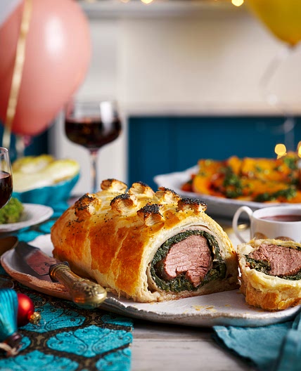 Beef Wellington with port gravy