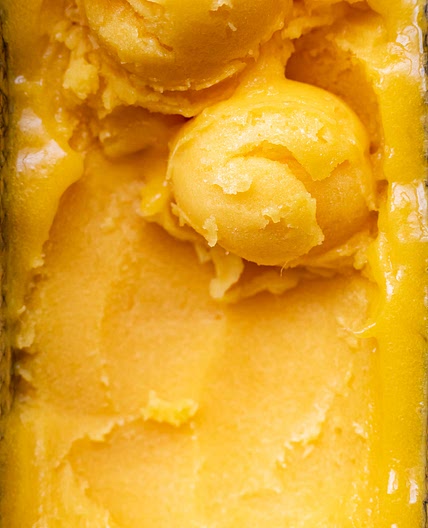 Mango Sorbet (churn and no churn methods)