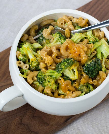Skillet Broccoli Mac &apos;n&apos; Cheese