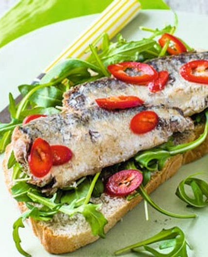 Open sardine sandwich with chilli