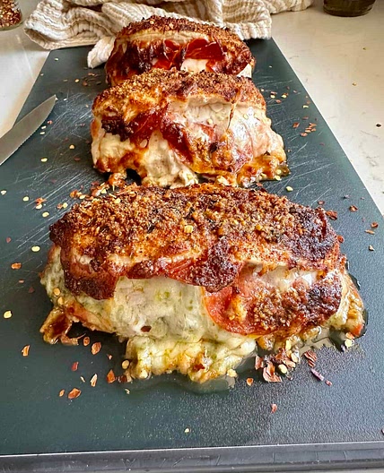 Easy Pizza Stuffed Chicken