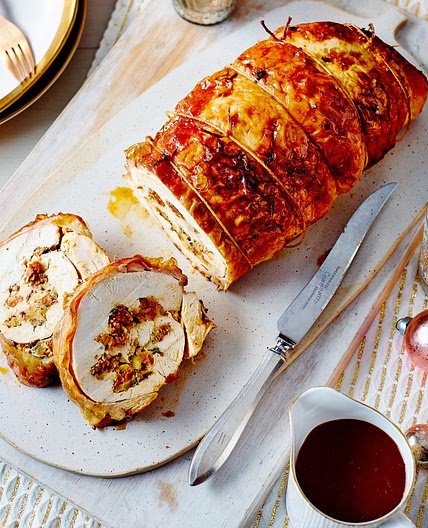 Turkey roll with chorizo and apple stuffing