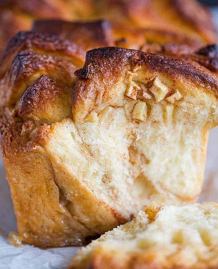 Apple Cinnamon Sugar Pull Apart Bread