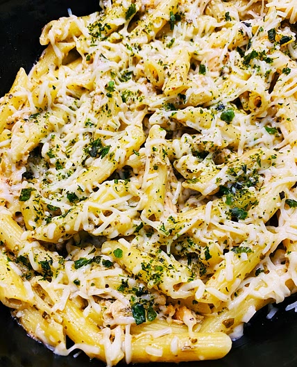 Crock Pot Chicken Pesto Alfredo