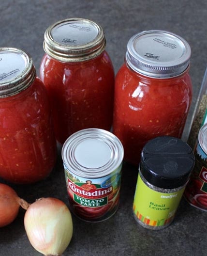 Homemade Spaghetti Sauce with Canned Tomatoes