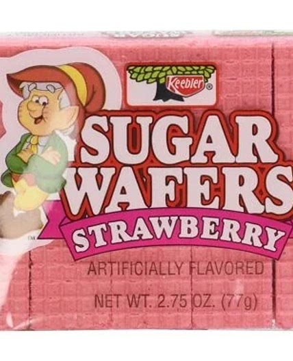 How to Make Your Own Strawberry Crunch Cheesecake Cones