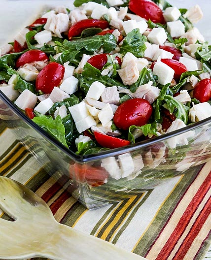 Arugula Chicken Salad (with Mozzarella and Tomatoes)
