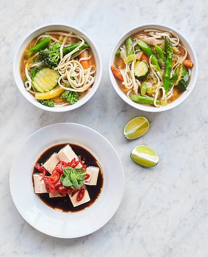 Throw-it-all-in veggie noodle bowl