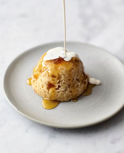 Speedy steamed pudding pots