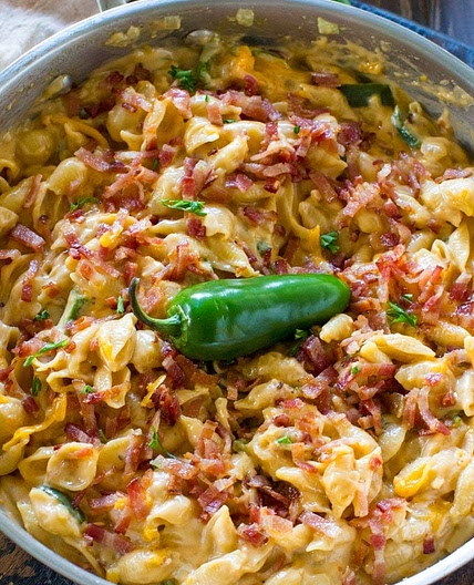 JALAPENO POPPER PASTA - ONE PAN