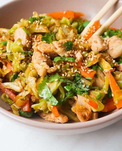 Egg Roll In A Bowl (With Chicken)