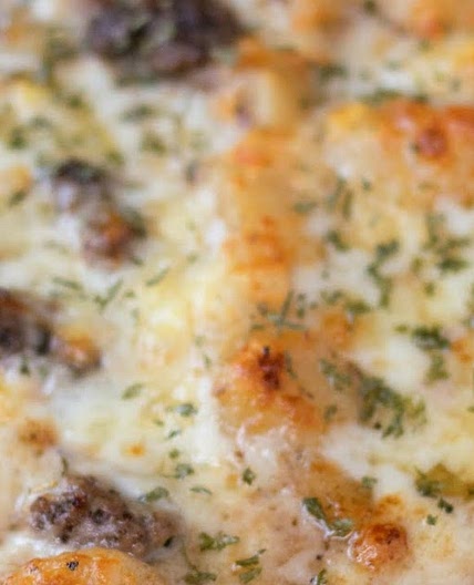 Mushroom and Swiss Burger Casserole Recipe