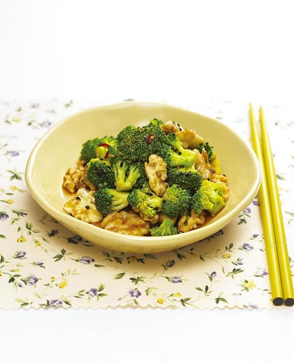 브로콜리호두볶음 만드는 법