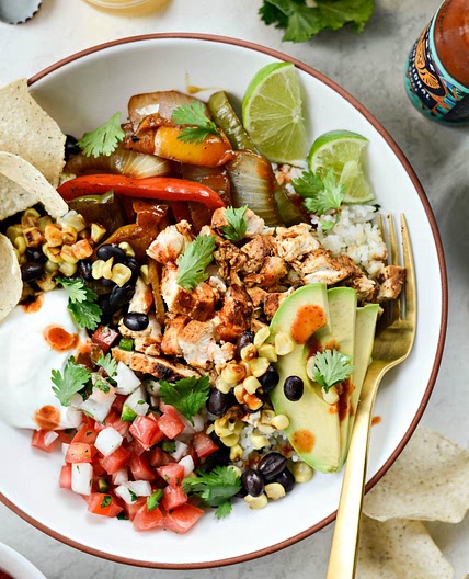 Chipotle Chicken Fajita Rice Bowls