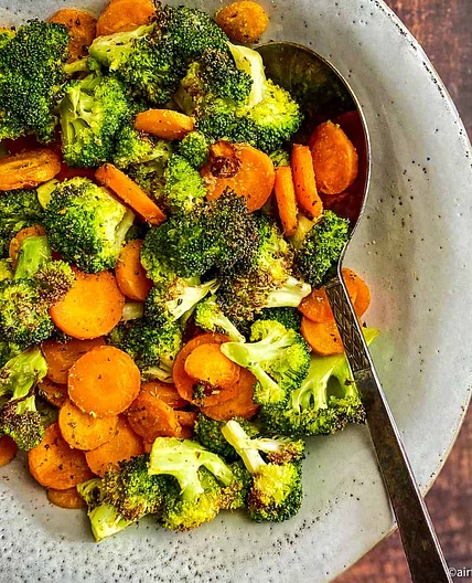 Air Fryer Broccoli and Carrots