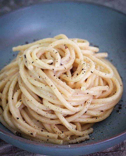 Bucatini Cacio e Pepe