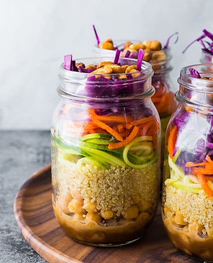 Thai Chickpea Mason Jar Salad
