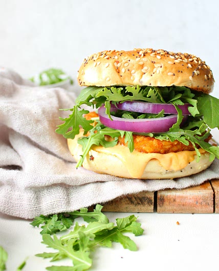 Hash Brown Breakfast Bagel with Vegan Sriracha Mayo