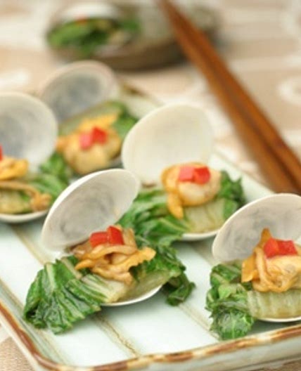 봄동바지락볶음