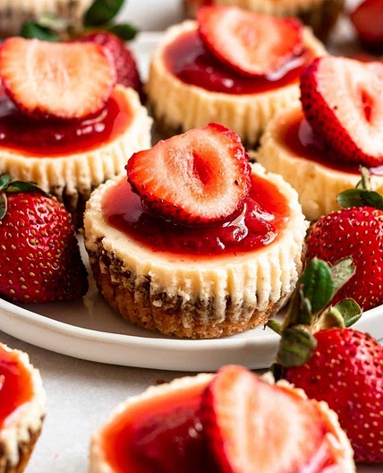 Mini Strawberry Cheesecakes