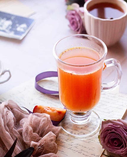 Spiced Plum Cider (Plommegløgg + Boozy Version)