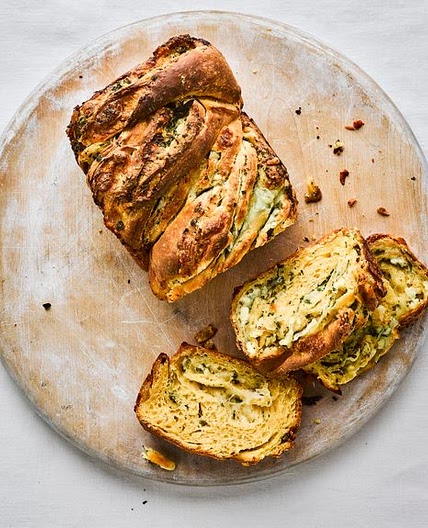 Cheesy garlic bread babka