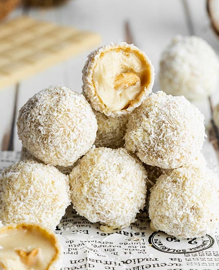 Vegan Raffaello (Coconut Truffles)