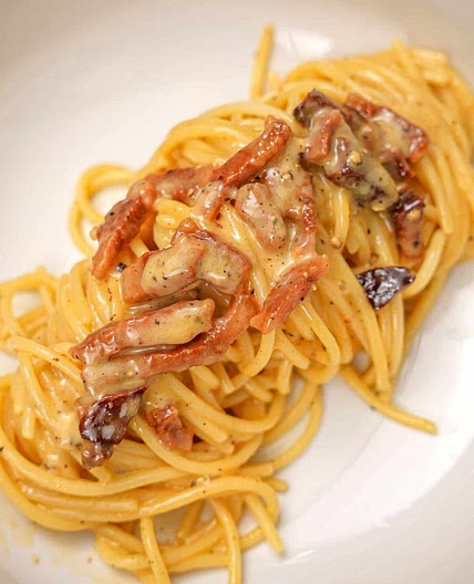 Authentic Carbonara - 15-Minutes (VIDEO)