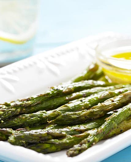 Grüner Spargel mit Vinaigrette