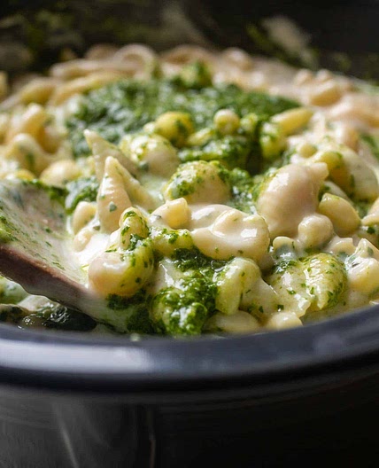 Havarti Mac and Cheese with Spinach Pesto