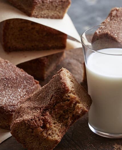 Snickerdoodle Blondie Brownies