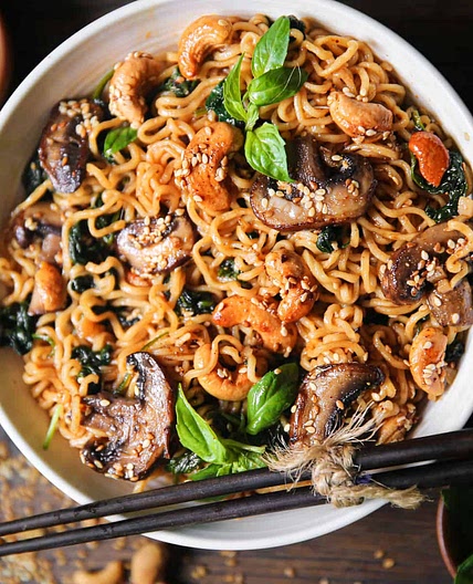 Vegetarian Ramen Noodles - 30-Minute Meal