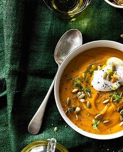 Pumpkin and red lentil soup