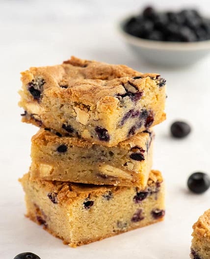 Blueberry Blondies