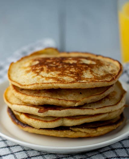Healthy Oatmeal Ricotta Pancakes