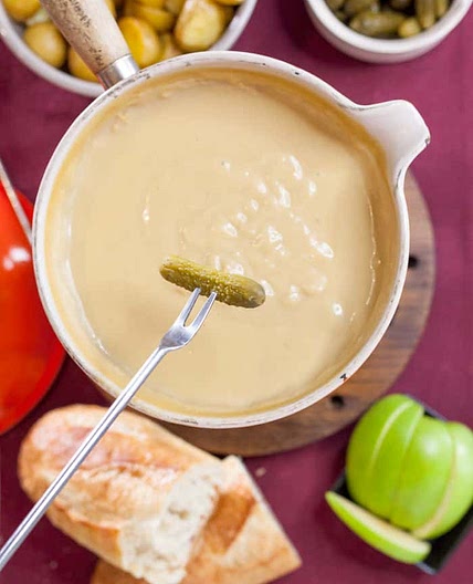 Easy Vegan Fondue Recipe | Dairy-Free Fondue
