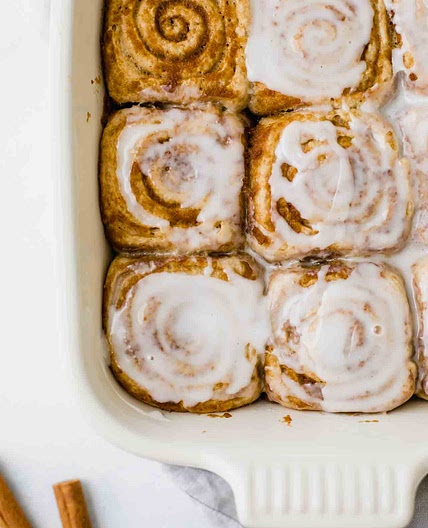 Vegan Cinnamon Rolls (Quick & Easy Recipe)