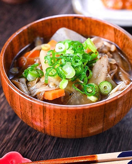 Kenchin Jiru (Traditional Japanese Vegetable Soup)