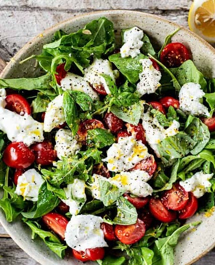 Arugula Caprese Salad