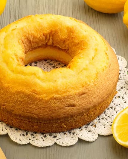 Lemon Angel Food Cake