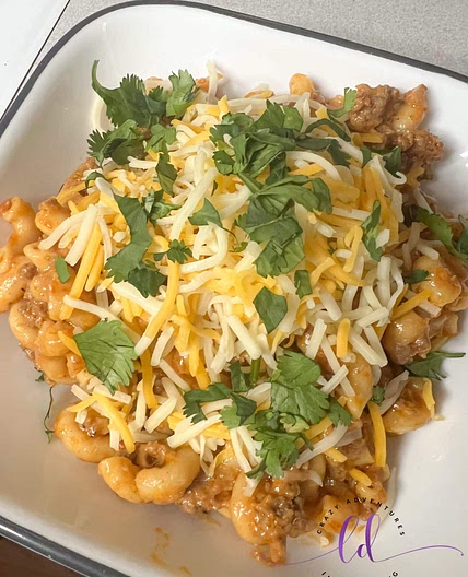 Easy Instant Pot Taco Macaroni with Doritos!