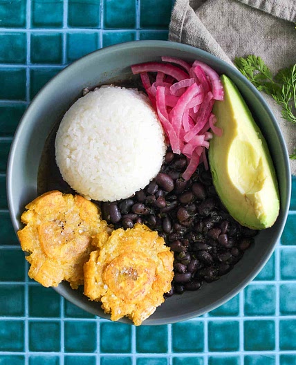 Ecuadorian Bean Stew (Menestra de Frejol)