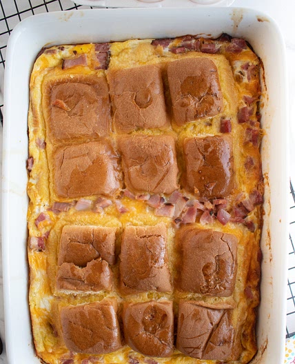 Hawaiian Roll Breakfast Casserole - Make the Best of Everything