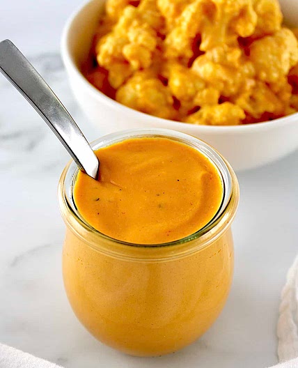 Buffalo Cheese Sauce and Dip