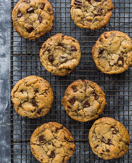 Vegan Chocolate Chip Cookies