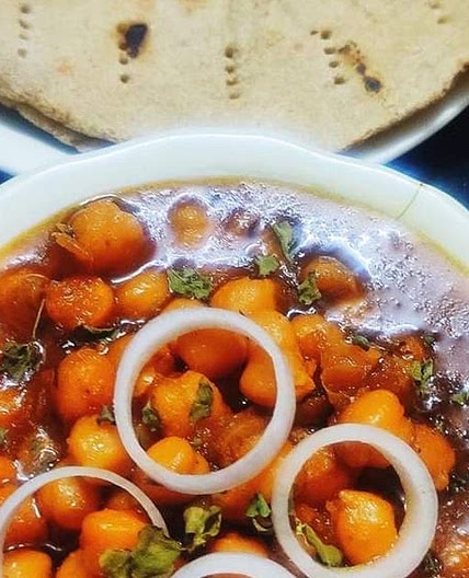 पंजाबी छोले (Punjabi Chole Recipe In Hindi)