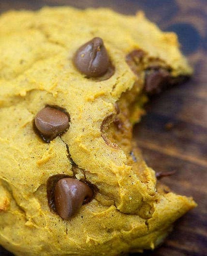 Pumpkin Chocolate Chip Cookies