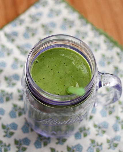 Cinnamon Pear Green Smoothie