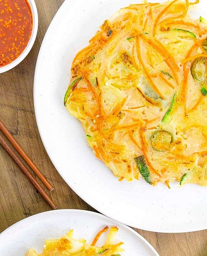 Vegan Korean Vegetable Pancakes (Yachaejeon | 비건 야채전)