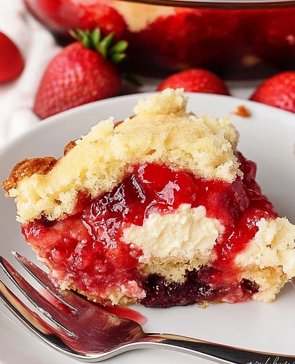 Strawberry Cheesecake Dump Cake